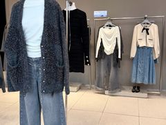-URBAN REVIVO(七宝领展广场店)