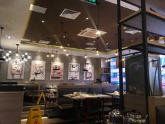 大堂-黄记煌三汁焖锅(广州曜一城店)