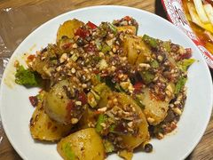 私房小土豆-二孃鸡爪爪(东郊记忆店)