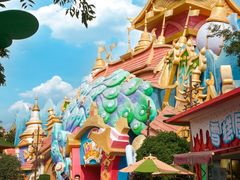 -七彩云南欢乐世界