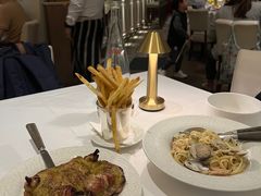 -La Petite Maison (LPM) Hong Kong