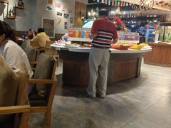 自助取餐区-好伦哥比萨烤肉自助(八里桥店)