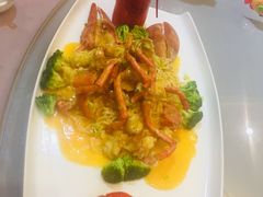 -御花园·粤菜·海鲜火锅(中山公园店)