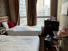 -香港华美达海景酒店