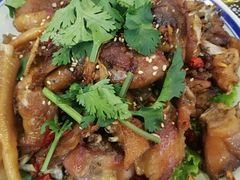 -八两八金·莱芜特色炒鸡(市南漳浦路店)
