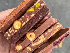 -Laderach 莱德拉(上海环贸iapm店)