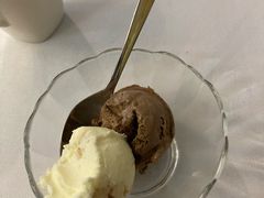 餐后冰淇淋-小白桦西餐厅