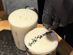 -三出山火锅(南京万象天地店)