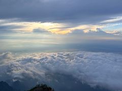 -大众跷脚牛肉馆·非遗传承单位(峨眉山店)