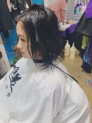 -木格造型美发