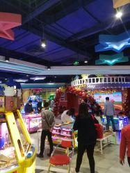 -LuckyStar幸运星家庭娱乐中心(东莞国贸店)