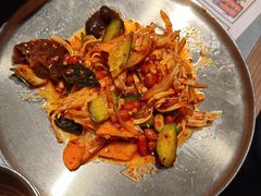 -草家酱蟹炭火烤肉店(珲春南路一店)