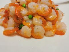 手剥凤尾河虾仁-新吉士·上海菜(浦东LCM置汇旭辉店)
