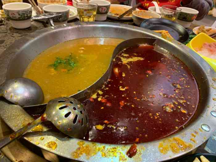 沸炉鲜货火锅(牡丹园店)