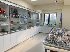 -潘多拉眼镜·蔡司依视路明月(潘家园店)