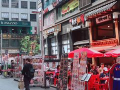 -BHC炸鸡(明洞总店)