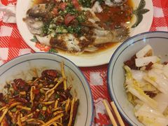 -荆九爷爆炒桥头三嫩(夫子庙店)