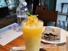 -喜洲吧·江畔老船厂·庭院餐厅(喜临院店)