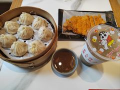 -馋三尺蟹粉小笼(人民广场店)