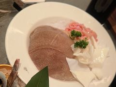 -牛YO寿喜烧·铁板烧和牛火锅自助(市府恒隆店)