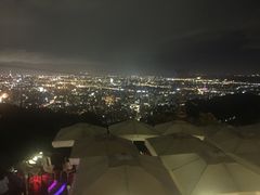 -草山夜未眠景观餐厅