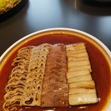           艳阳天的青椒烧乌龟