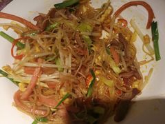 -新大咀港式茶餐厅(宝山万达店)