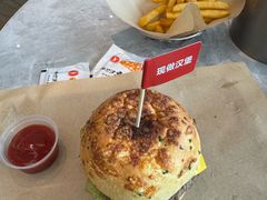 -必胜客(东西湖万达店)