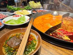 -萍姐火锅·公路夜市(武汉首店)