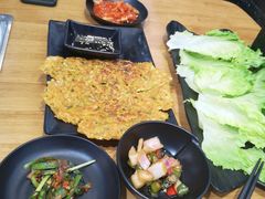 -肉甲韩国木炭烤肉(新壹街1店)