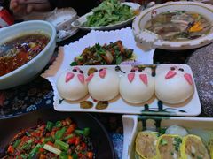 -蘑菇私房菜小馆(杨家坪西城天街店)