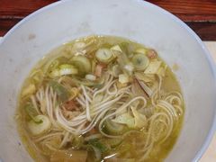 -乡党臊子面(丰庆公园店)