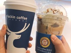 -瑞幸咖啡(中原万达店)