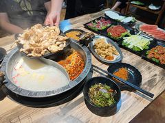 -销魂美蛙鱼头火锅(上海首店)