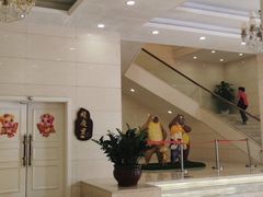 -龙悦湾酒家·八阵鱼生·渔人码头店