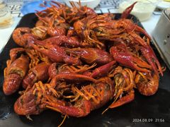 -靓虾二哥长沙地标小龙虾(五一广场店)