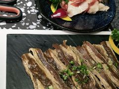 -黑牛の場烤肉(摩天活力城店)