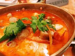 -Pier 21 (Terminal 21 Asok)
