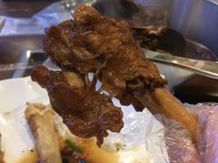 -亿诣蝎府炸酱面羊蝎子火锅(酷车小镇店)