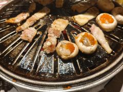 -草家酱蟹炭火烤肉店(珲春南路一店)