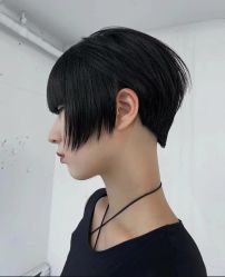 -G.O.T salon