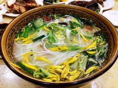 -桥香园云南过桥米线(金马碧鸡店)