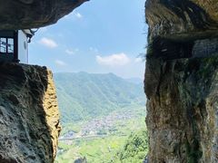 -雁荡山三折瀑景区