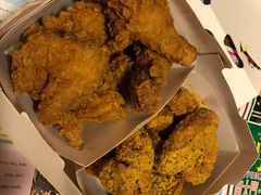 -BHC炸鸡(明洞总店)