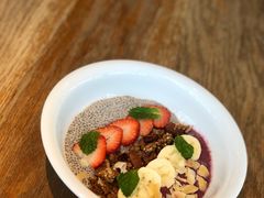 -ROAST coffee & eatery