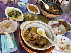 -秋香鱼馆(世凹桃园店)