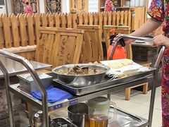 -屯老二农家铁锅炖·行业领军者(梅江店)