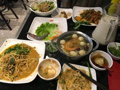 -锅色天香(巴士底区店)