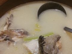 -品香菜馆(旗峰路中侨大厦店)