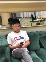 点击看大图 -摩登时代美发沙龙